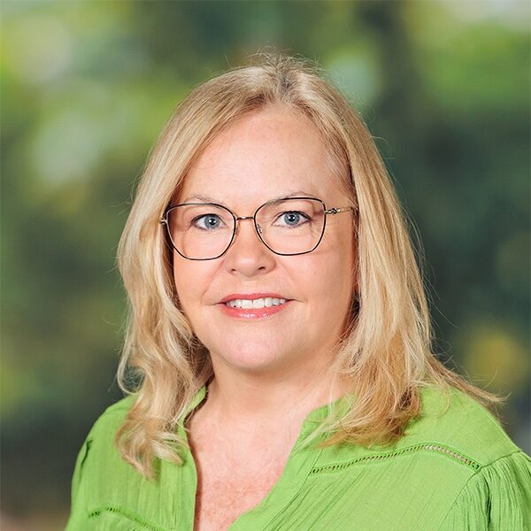 Hoff_Lisa_13760457-600